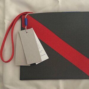 Rothy's Essential Pouch Wristlet Sage Green - NWT